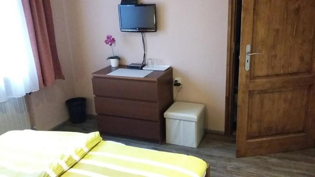 Nocleg ze śniadaniem Haus-erzberg *
